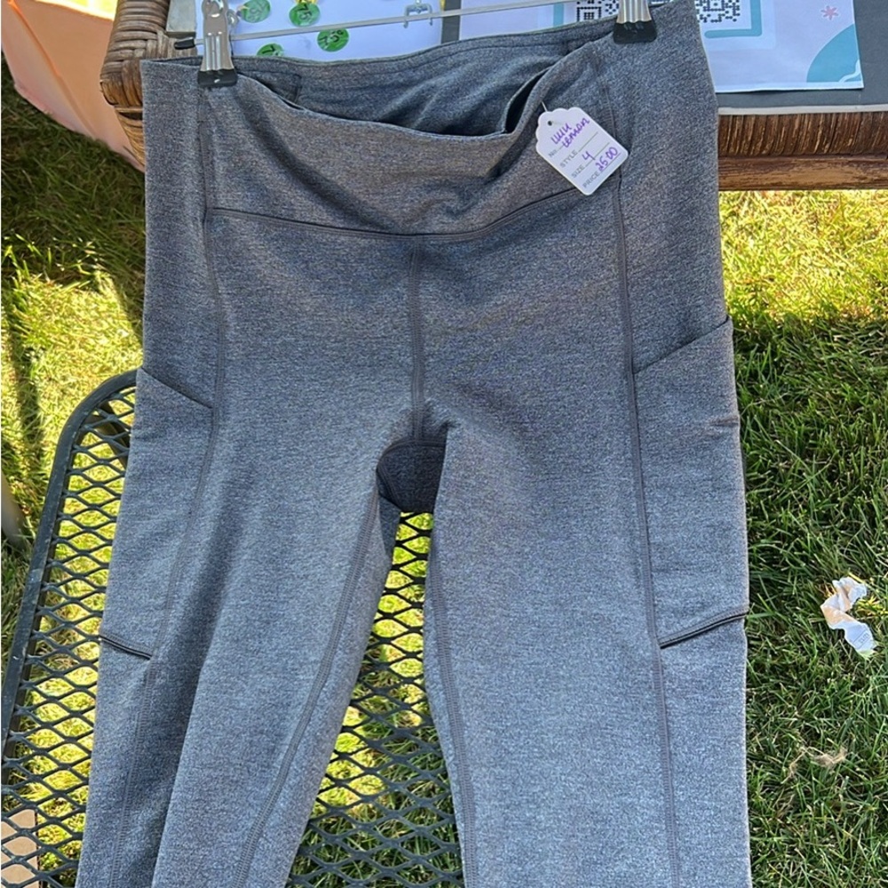 Lululemon leggings